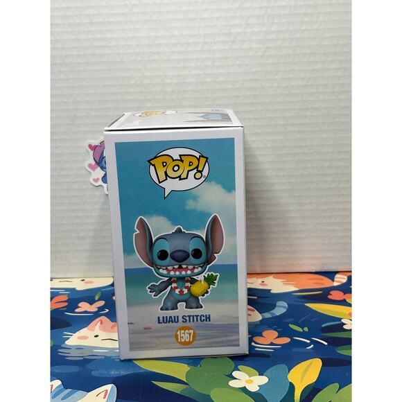 Lilo & Stitch Luau Stitch Funko Pop! Vinyl Figure #1567 - Picture 8 of 13